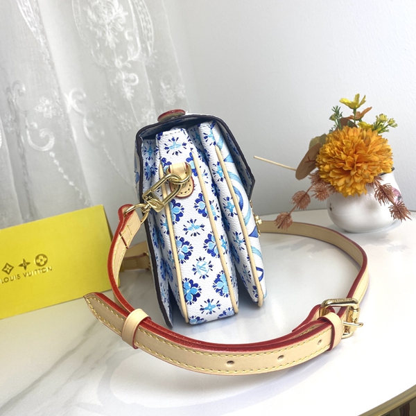 ルイヴィトンバッグ内部構造